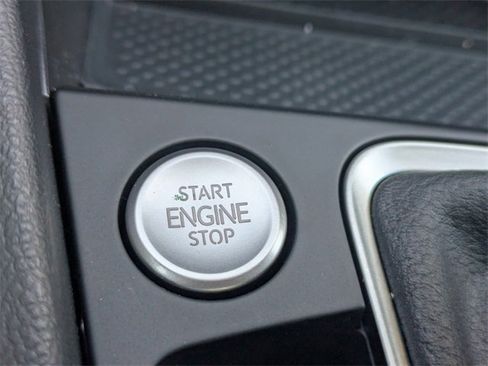 New 2026 Volkswagen Jetta SE image 33