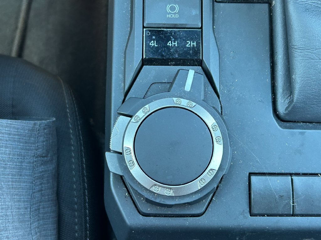 Certified 2025 Toyota Tacoma SR AWD/4WD image 26