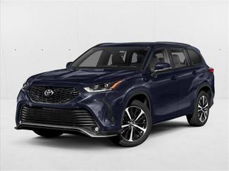 Used 2022 Toyota Highlander XSE FWD video 1