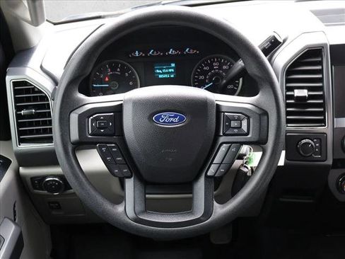 Used 2020 Ford F150 XLT AWD/4WD image 19