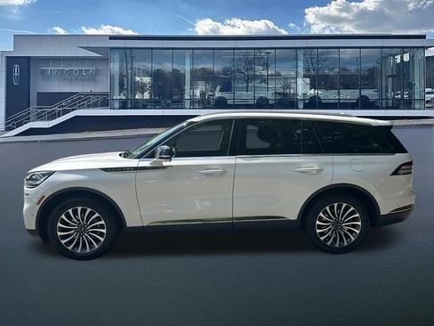Used 2021 Lincoln Aviator Reserve w/ Equipment Group 201A AWD/4WD image 4
