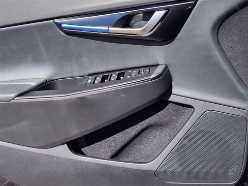 New 2025 Kia EV6 Light image 18