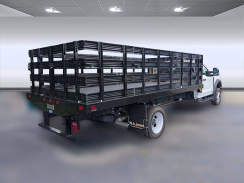 New 2024 Ford F550 2WD Regular Cab Super Duty image 8