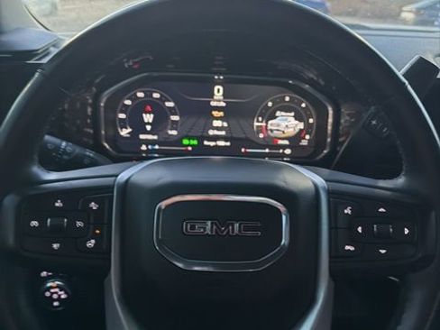 Used 2023 GMC Sierra 1500 Elevation image 25