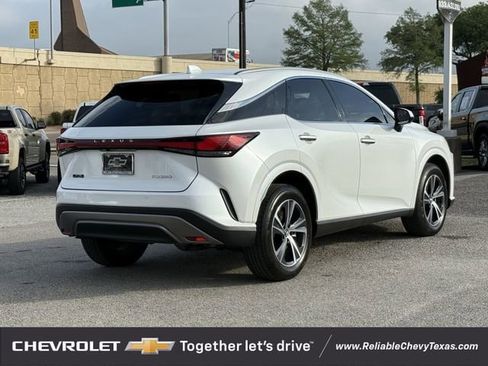 Used 2025 Lexus RX 350 Premium w/ Accessory Package (Z1) FWD image 6