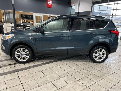 Used 2019 Ford Escape SEL image 5
