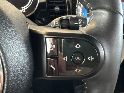 Used 2024 MINI Cooper SE image 17