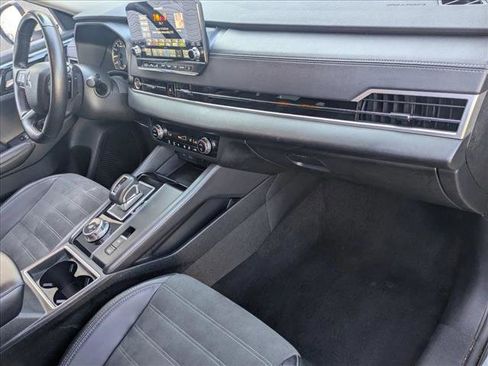 Used 2024 Mitsubishi Outlander SE image 21
