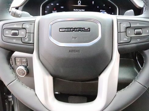 New 2025 GMC Sierra 1500 Denali w/ Denali Reserve Package image 22