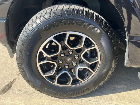 Used 2022 Ford F150 XLT w/ Equipment Group 302A High image 21