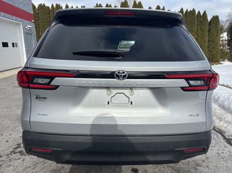 Used 2025 Toyota Grand Highlander XLE video 4