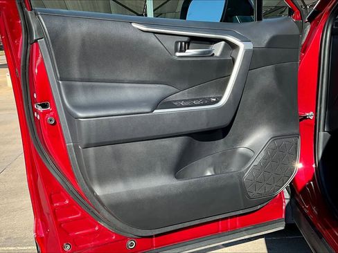 Used 2023 Toyota RAV4 XLE image 24