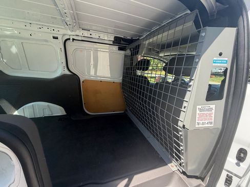 Used 2020 Ford Transit Connect XL FWD image 11