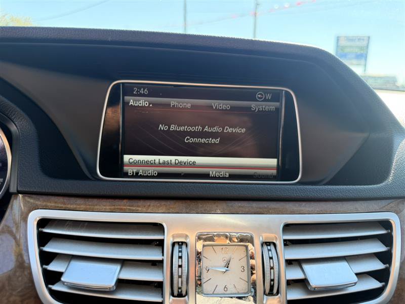 Used 2014 Mercedes-Benz E 250 BlueTEC 4MATIC Sedan image 29