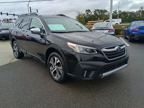 Certified 2022 Subaru Outback Touring w/ Popular Package #2 image 3