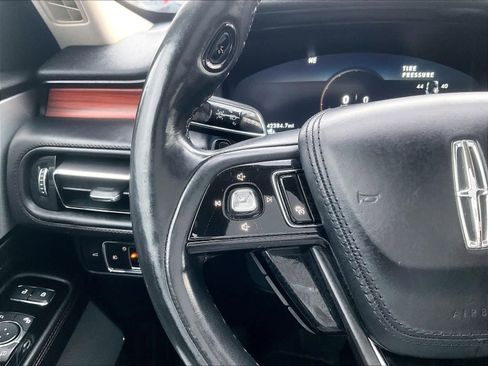 Used 2022 Lincoln Aviator Reserve w/ Equipment Group 201A image 24