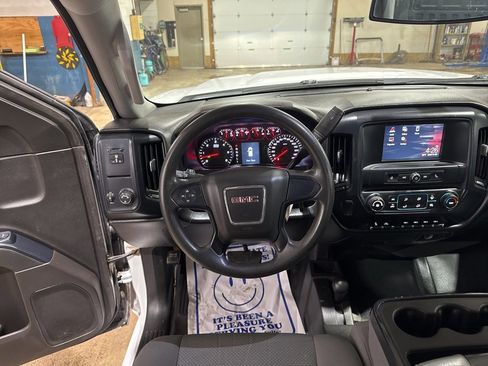Used 2017 GMC Sierra 3500 4x4 Regular Cab image 30