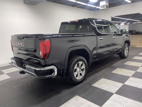 Used 2025 GMC Sierra 1500 SLT image 5
