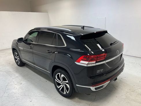Used 2021 Volkswagen Atlas Cross Sport SEL Premium AWD/4WD image 5