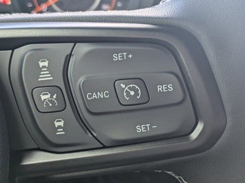 New 2026 Jeep Wrangler Unlimited Rubicon AWD/4WD image 23