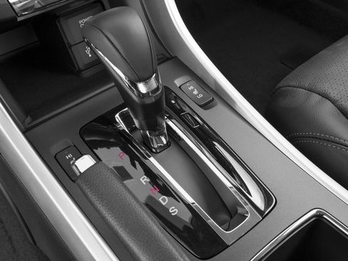 Used 2015 Honda Accord EX-L image 10