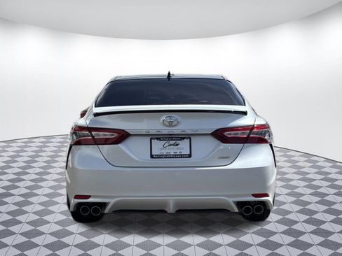 Used 2020 Toyota Camry XSE FWD image 7