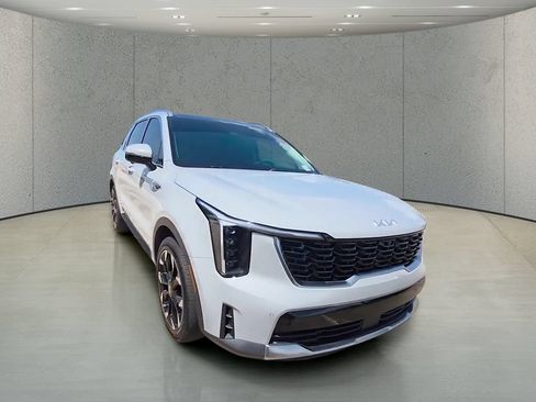 Used 2025 Kia Sorento SX FWD image 36