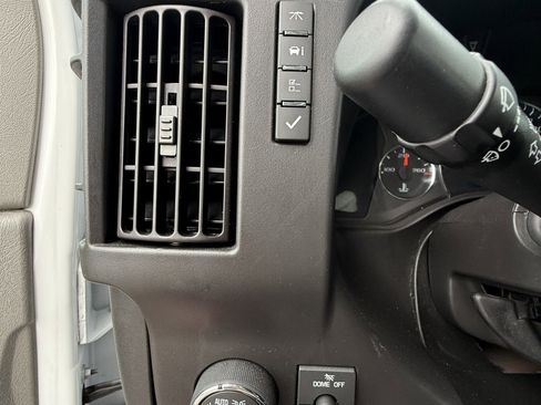 Certified 2024 Chevrolet Express 2500 w/ Driver Convenience Package image 23