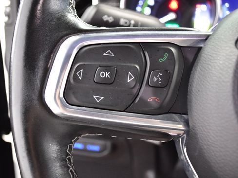 Used 2023 Jeep Wrangler Unlimited Sahara w/ Cold Weather Group AWD/4WD image 21