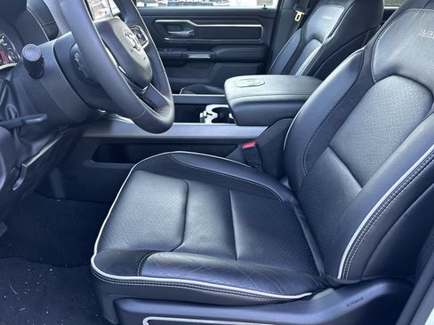 Used 2025 RAM 1500 Laramie AWD/4WD image 14