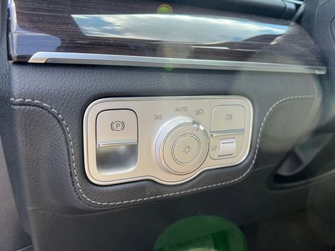New 2026 Mercedes-Benz GLE 450 4MATIC image 36