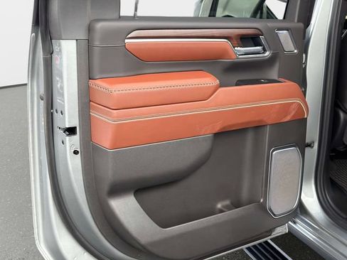 New 2026 GMC Sierra 2500 Denali Ultimate AWD/4WD image 11