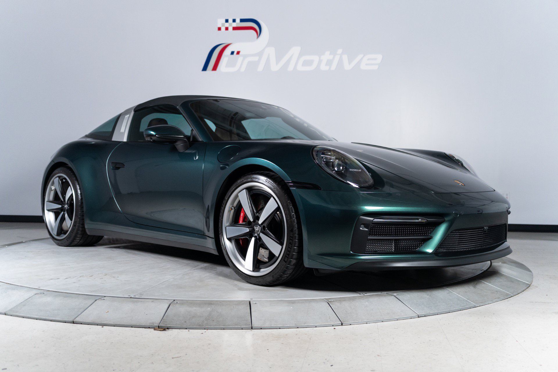 Used 2024 Porsche 911 Targa 4 GTS AWD/4WD image 12