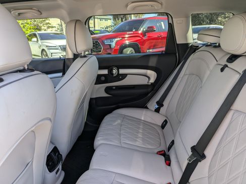 Used 2022 MINI Cooper Clubman S image 14