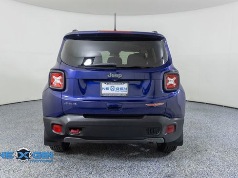 Used 2020 Jeep Renegade Trailhawk w/ Cold Weather Group image 6