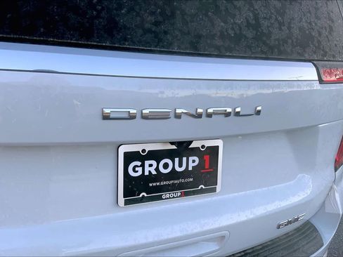 New 2026 GMC Yukon XL Denali AWD/4WD image 15