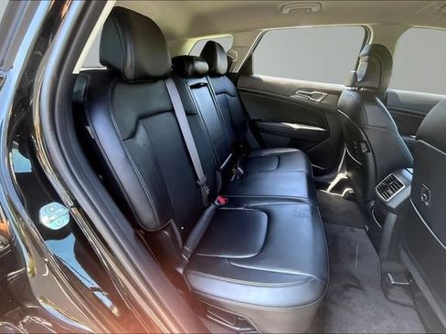 Certified 2025 Kia Sportage EX AWD/4WD image 25