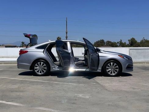 Used 2015 Hyundai Sonata Sport w/ Option Group 03 FWD image 31