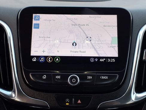 Used 2022 Chevrolet Equinox Premier image 9