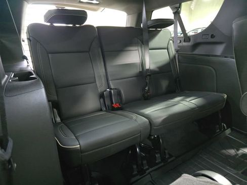 New 2025 Chevrolet Suburban Premier w/ Sun And Tow Package image 13