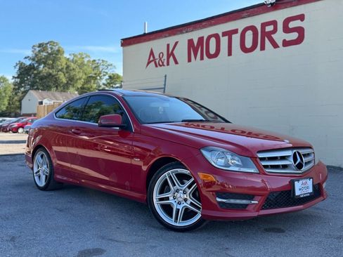 Used 2012 Mercedes-Benz C 250 Coupe image 1