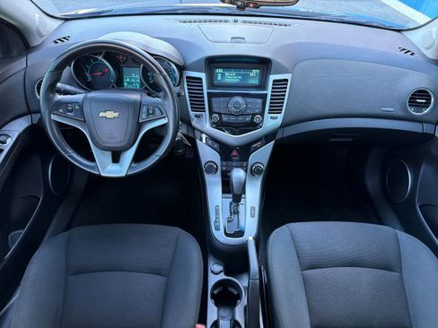 Used 2012 Chevrolet Cruze Eco FWD image 3