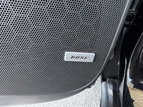 Used 2022 Buick Enclave Premium image 17