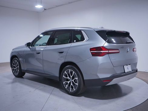 Used 2026 BMW X3 xDrive30i w/ Convenience Package AWD/4WD image 3