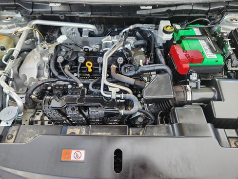 Used 2022 Mitsubishi Outlander SE image 21