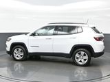 Used 2022 Jeep Compass Latitude w/ Sun and Sound Group image 3