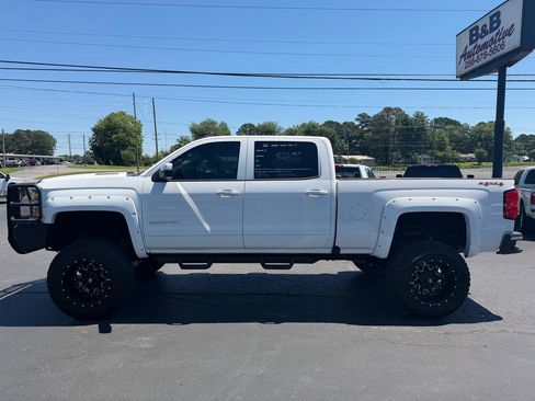 Used 2016 Chevrolet Silverado 2500 LT AWD/4WD image 9