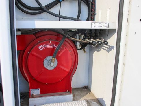 Used 2019 Ford F750 2WD Regular Cab Super Duty image 19