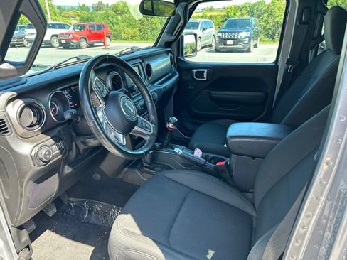 Used 2020 Jeep Gladiator Sport w/ Quick Order Package 23S AWD/4WD image 10