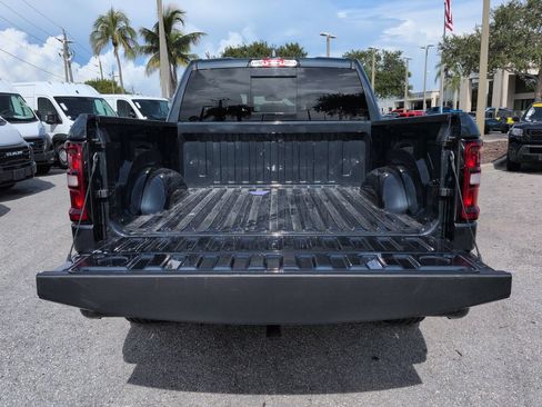 Used 2025 RAM 1500 Big Horn RWD image 13